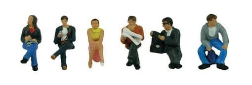 Bachmann Branchline 36-045 Station passengers sitting figures x 6