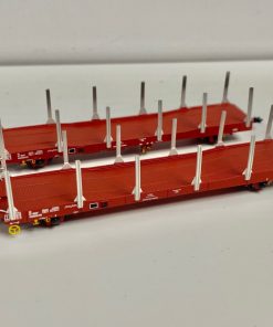 Revolution Trains N-IPA-131A Twin set flats with stakes in STVA red livery (N Gauge)