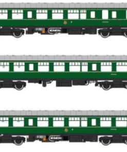 Heljan 1450 Class 104 3-car DMU in BR early green with lion and wheel emblem - M50422 - M59134 - M50426 Dcc Ready 21 Pin (OO Gauge) Free Postage