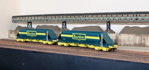 Cavalex Models Bardon Hill Quarries Green & Yellow Livery PHA/JGA Hopper Wagon Single (OO Gauge)