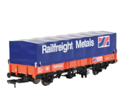 EFE Rail E87042 EFE Rail OO Gauge BR SEA Wagon BR Railfreight Red with Hood (Original) (OO Gauge)