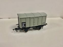 Rapido Trains 908019 GWR Dia. V6 'Iron Mink' van W204925 in BR grey (OO Gauge)