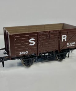 Rapido Trains 940002 8 plank open wagon diagram D1379 in SR brown (pre-1936) - 30601 (OO Gauge)