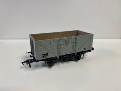 Rapido Trains 940021 8 plank open wagon diagram D1379 in BR grey - S30215 (OO Gauge)