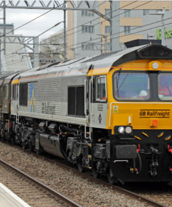 Gaugemaster Collection GM2210104 Class 66 66793 in Railfreight Construction sector triple grey with GBRf branding (N Gauge)