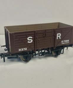 Rapido Trains 940004 8 plank open wagon diagram D1379 in SR brown (pre-1936) - 31372 (OO Gauge)