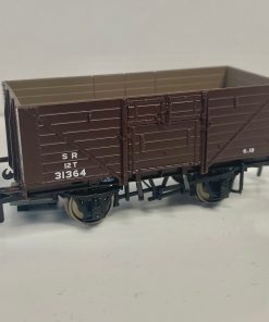 Rapido Trains 940012 8 plank open wagon diagram D1379 in SR brown (post-1936) - 31364 (OO Gauge)