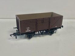 Rapido Trains 940018 8 plank open wagon diagram D1400 in SR brown (post-1936) - 10939 (OO Gauge)