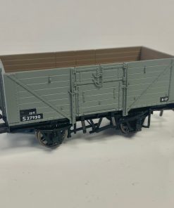 Rapido Trains 940023 8 plank open wagon diagram D1379 in BR grey - S27930 (OO Gauge)