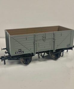 Rapido Trains 940024 8 plank open wagon diag D1379 in BR grey - S31472 (OO Gauge)