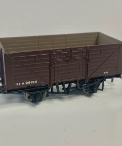 Rapido Trains 940026 8 plank open wagon diagram D1379 in SR brown with BR lettering - S36194 (OO Gauge)