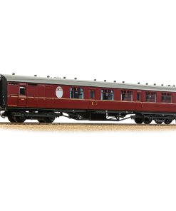 Bachmann Branchline 34-437 LNER Thompson Brake Composite Corridor BR Maroon (OO Gauge)