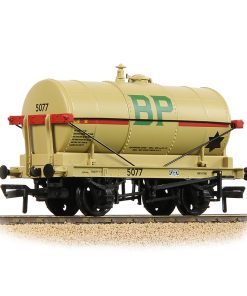 Bachmann Branchline 37-679B 14T Tank Wagon 'Shell-BP' Buff (OO Gauge)