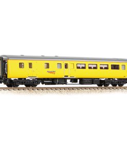 Graham Farish 374-695 BR Mk2F BSO Brake Second Open Network Rail Yellow (N Gauge)