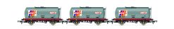 Hornby R60258 Total, TTA Tank Wagon Triple Pack - Era 7 (OO Gauge)