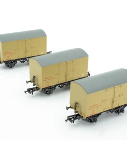 ACCURASCALE ACC2047 SR D1478 BANANA VAN - MODIFIED SR LIVERY (1936 TO MARCH 1941) - TRIPLE PACK 1 (OO Gauge)