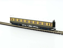 Dapol 2P-000-161 Collett Coach Third GWR Chocolate/Cream 521 (N Gauge)