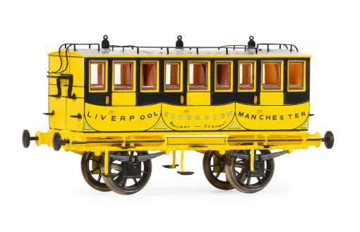 Hornby R40445 L&MR, 1st Class Coach 'Sovereign' - Era 1 (OO Gauge)