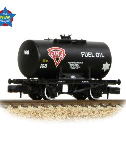 Graham Farish 378-003 14T Anchor-Mounted Tank Wagon 'Fina' Black (N Gauge)