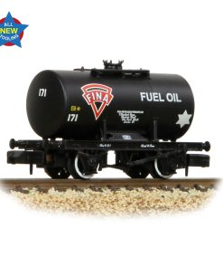 Graham Farish 378-003A 14T Anchor-Mounted Tank Wagon 'Fina' Black (N Gauge)