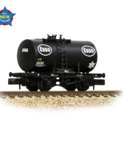 Graham Farish 378-005A 20T Anchor-Mounted Tank Wagon 'Esso' Black (N Gauge)