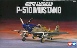 Tamiya 60749 North-American P-51D Mustang with standard and Dallas canopy (1:72 Scale)