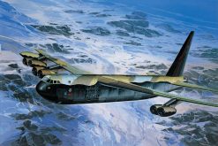 Academy 12632 US Air Force B-52D Stratofortress Heavy Bomber Aircraft (1:144 Scale)