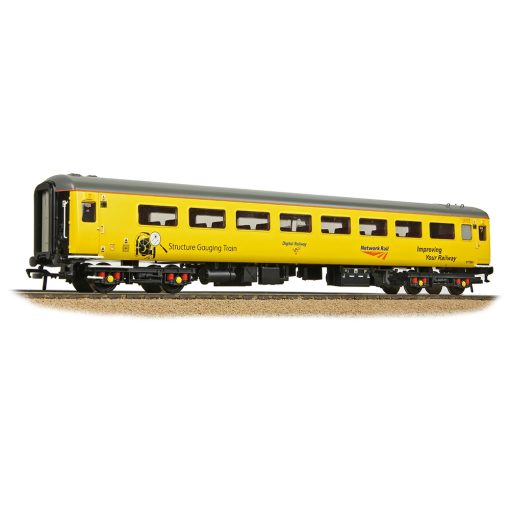 Bachmann Branchline 39-682 BR Mk2F ex-TSO Structure Gauging Train Coach Network Rail Yellow (OO Gauge)