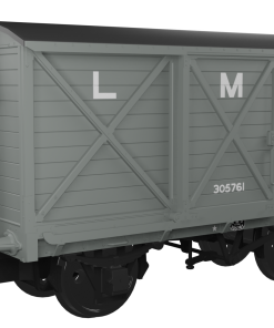 Rapido Trains 976008 CR Dia.67 10t Van – LMS (pre-36) No.305761 Era 3 (OO Gauge)