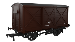 Rapido Trains 976011 CR Dia.67 10t Van – LMS (post-36) No.335224 Era 3 (OO Gauge)