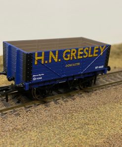 Rapido Trains 967426 RCH 1907 Private Owner 7 Plank Wagon Gresley No.4468 Era 3 (OO Gauge)