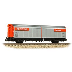 Graham Farish 373-601F BR VGA Van BR Railfreight Red & Grey (Speedlink) (N Gauge)