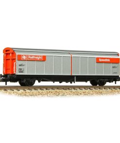 Graham Farish 373-601F BR VGA Van BR Railfreight Red & Grey (Speedlink) (N Gauge)
