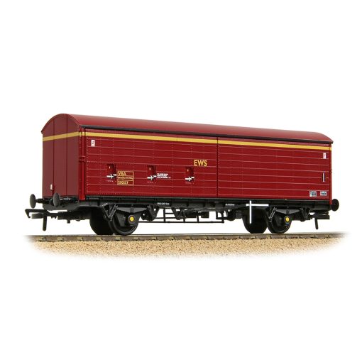Bachmann Branchline 38-125B BR VBA Van EWS (OO Gauge)