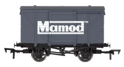 Dapol 4F-011-158 Ventilated Van Mamod (OO Gauge)