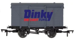 Dapol 4F-011-160 Ventilated Van Dinky Toys (OO Gauge)