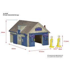 Alternative view of Graham Farish 42-076Z Aidensfield Garage (N Gauge)