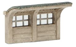 Graham Farish 42-593 Concrete Bus Shelter (N Gauge)