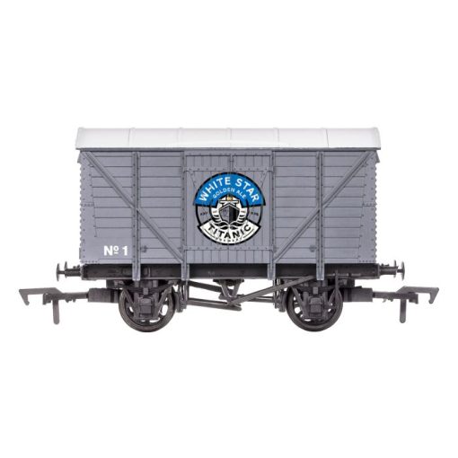 Dapol 4F-012-079 Ventilated Van Titanic Brewery White Star Golden Ale (OO Gauge)