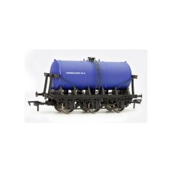 Dapol 4F-031-009 Express Dairy Co 6 Wheeled Milk Tanker (OO Gauge)