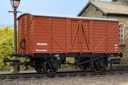 Oxford Rail OR76BAN002 GE Banana Van - BR E632899 (OO Gauge)