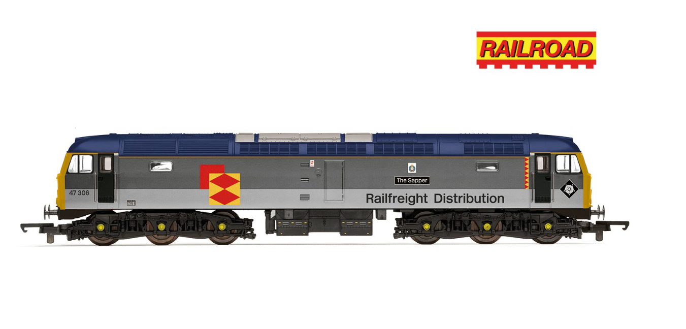 Hornby R30440 RailRoad - Railfreight Distribution - Class 47 - 'The Sapper' 47306 Dcc Ready 21 Pin Socket (OO Gauge) Free Postage