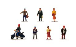 Hornby R7115 City People (OO Gauge)