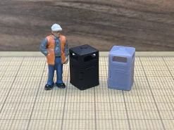 Alternative view of Rusty Rails Modelling RRM059 Litter Bins Pack of 6 (OO Gauge)