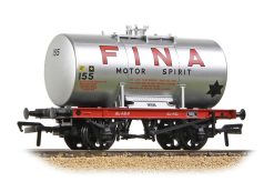 Bachmann Branchline 38-781 14T Anchor-Mounted Tank Wagon 'Fina' Silver (OO Gauge)