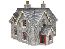 Metcalfe PO335 Settle & Carlisle Station Masters House (OO Gauge)