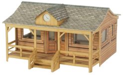 Metcalfe PO415 Wooden Pavilion (OO Gauge)