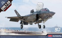 Academy 12569 US Navy F-35B Lightning II VMFA-121 Green Knights Fighter Aircraft (1:72 Scale)