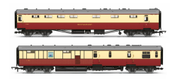 Hornby R40537 BR - Kitchen and Buttery Car & Composite Restaurant - 'Dolphin' - Coach Pack (OO Gauge)