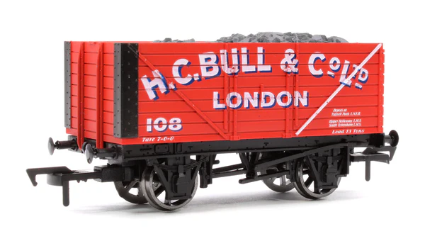 Dapol 4F-080-130 OO Gauge 8 Plank Wagon HC Bull 108 (OO Gauge)